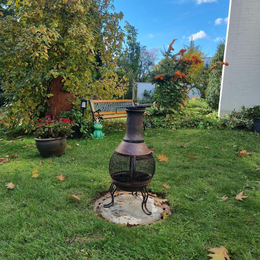 Gemuetliche Gaestewohnung Mit Garten Апартаменты
